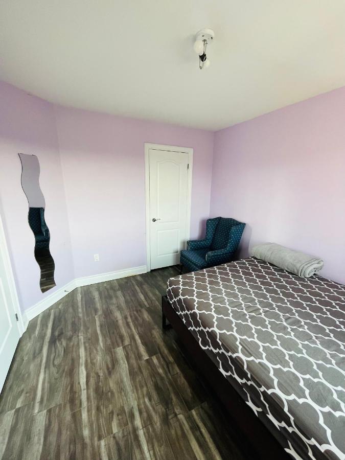 Jazzy Home Stay Mississauga Eksteriør billede