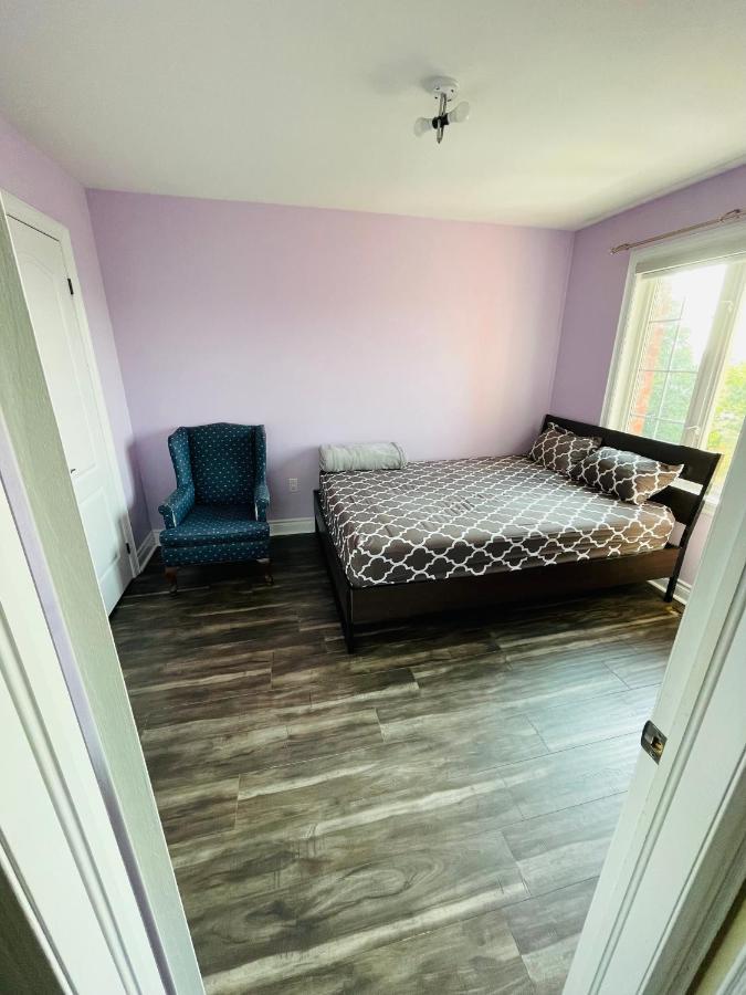 Jazzy Home Stay Mississauga Eksteriør billede